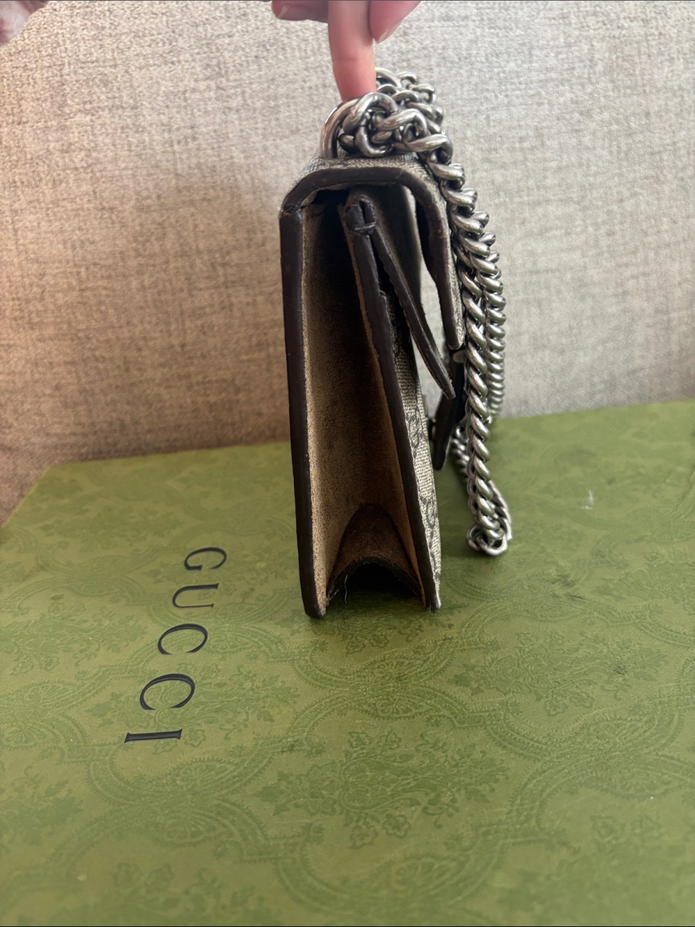 Gucci Beige Monogram GG Shoulder Bag with Silver Hardware - Picture 3 of 7